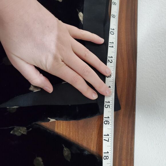 Anthropologie Elevenses Ultra Wide Leg Velvet Silk Pants Women's 6 Black Leaf - Picture 5 of 12